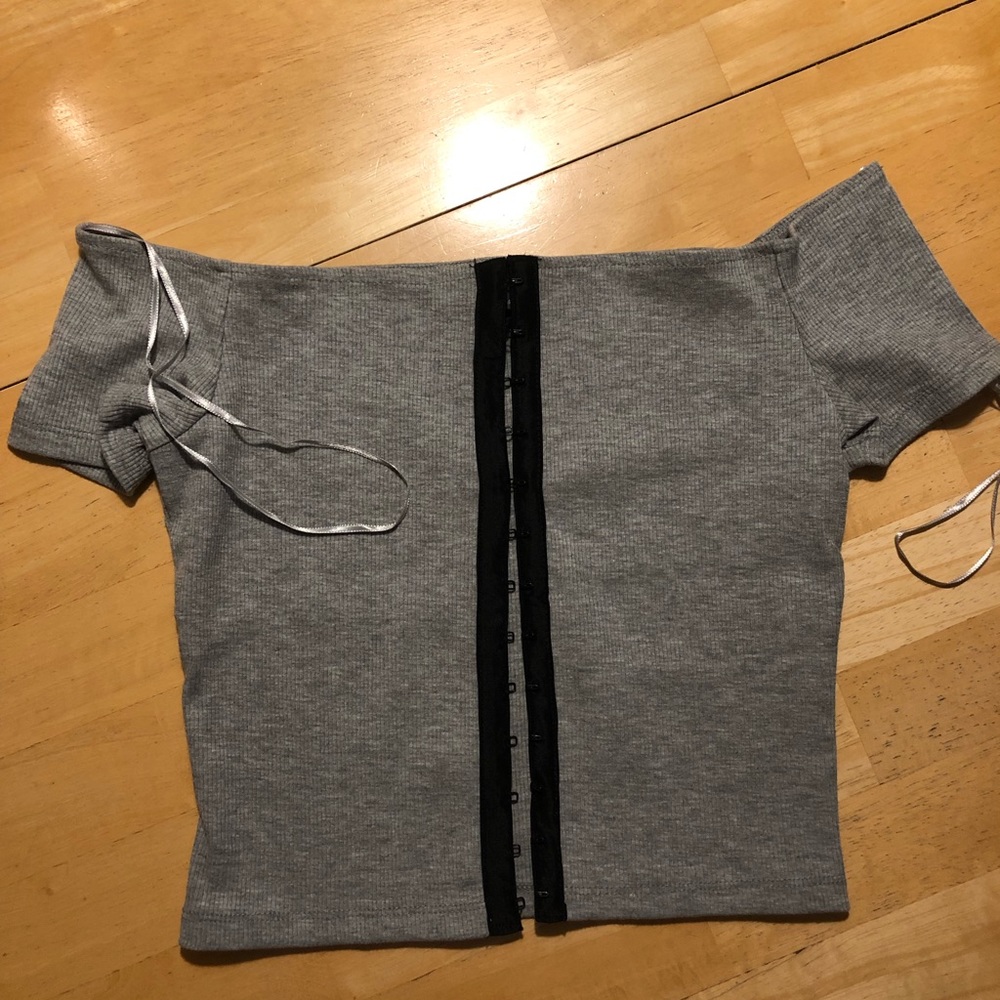 Top shop hook and eye shirt